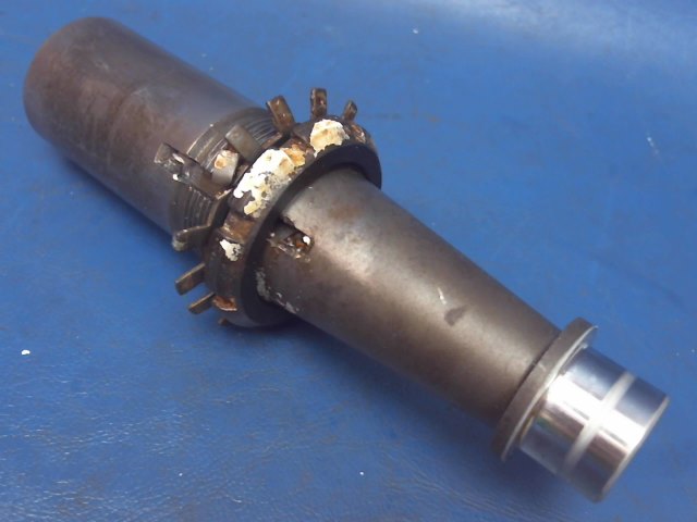 1241662-2 Cessna - SHAFT-PIVOT