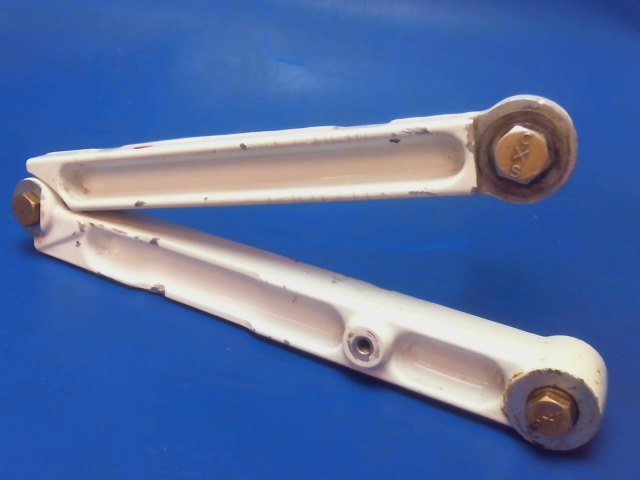 78677-00 Piper - Link-Drag Nose Gear