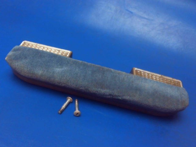 1414082-18 Cessna - Armrest-RH DOOR