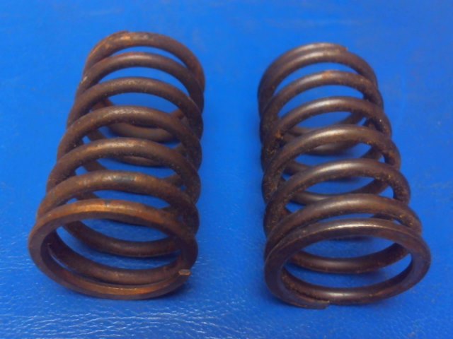 LW-11795 Lycoming O-235 - Spring-Valve Auxiliary(QTY 2)