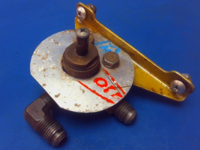 491 947 Piper - Valve-Fuel Selector
