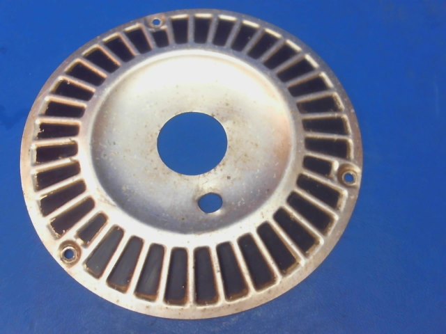 0741048-7 Cessna - Wheel Cover-Main Gear Hub Cap