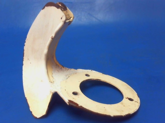 67107-00 Piper - BRACKET - Nose gear aligner guide