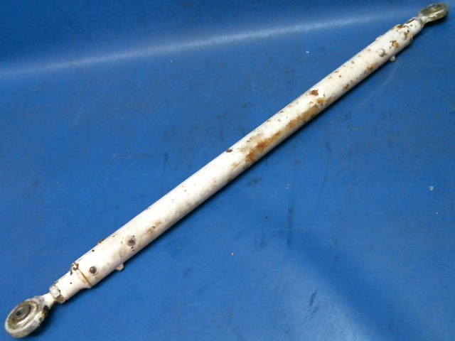 5045213-3 Cessna - Tube-Push/Pull Outboard