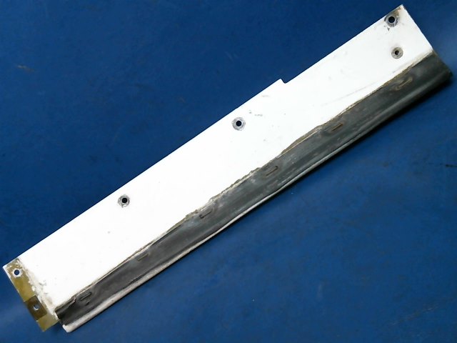 67723-00 Piper - PLATE - AFT WING ACCESS LEFT