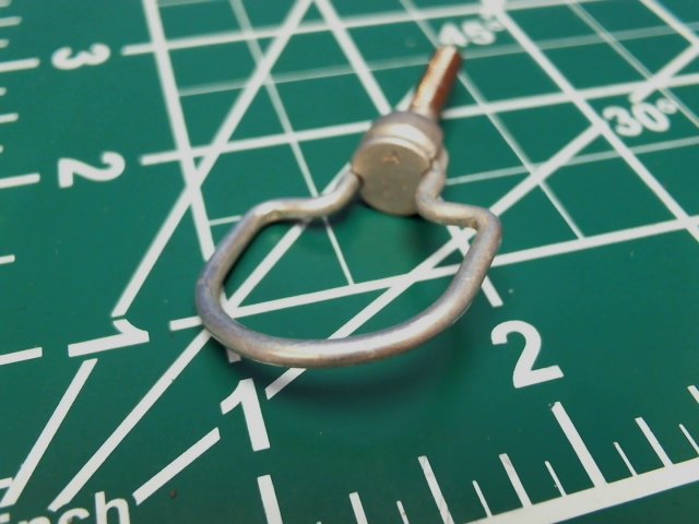 487 629 Piper - Stud-Coat Hanger (KM894-1A)