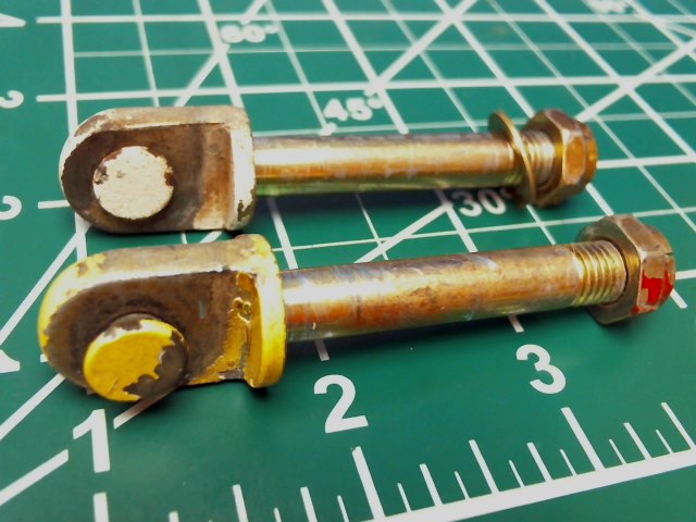402 057 Piper - Bolt-Eye Hinge(AN44-17A) Qty 2