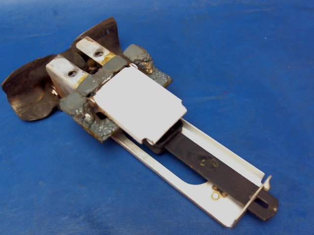 68188-00 Piper - Latch-Aft Cabin Door