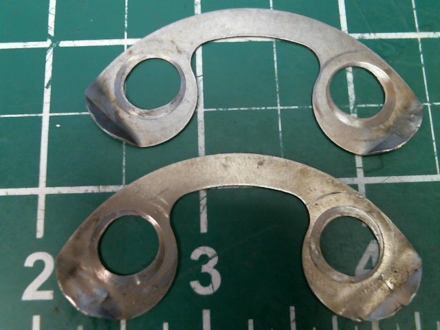 72078 Lycoming O-320-D2A - Lockplate 5/16 bolt (Qty 2)
