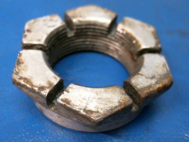 67106-00 Piper - NUT - Main gear axle