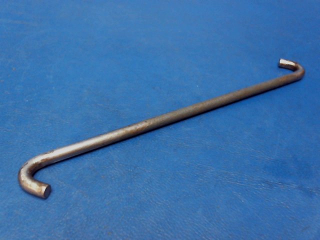 71610 Lycoming O-320-D2A - HOOK - Intercylinder baffle retainer