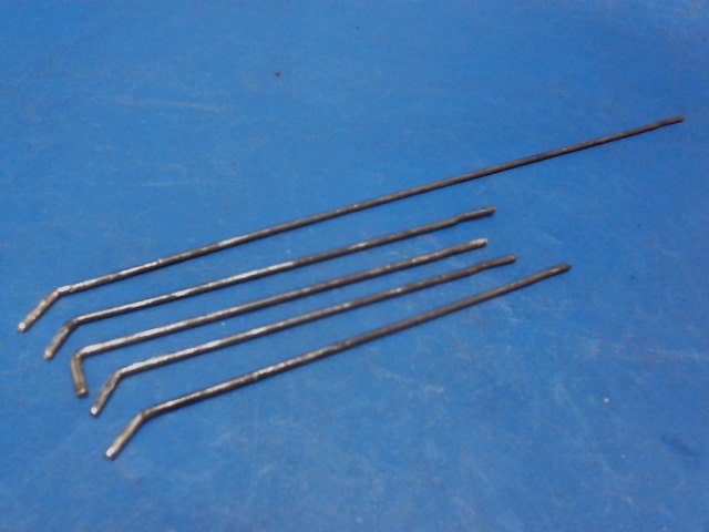 SET Piper - Hinge Pin-Stabilator Trim Tab
