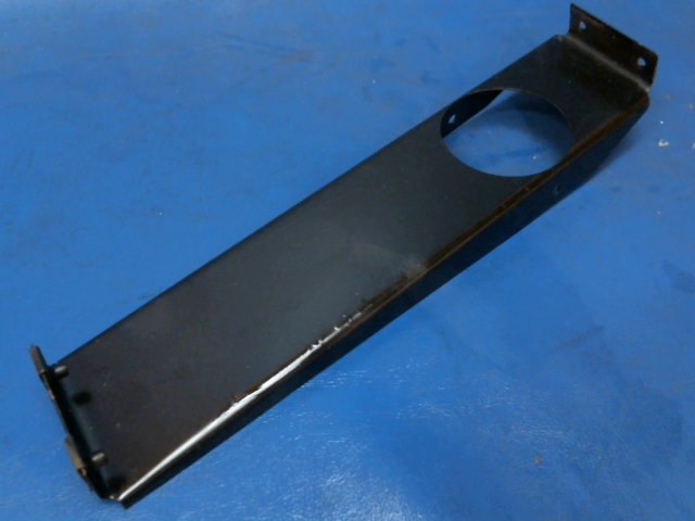 67603-00 Piper - BRACKET - Gascolator assembly