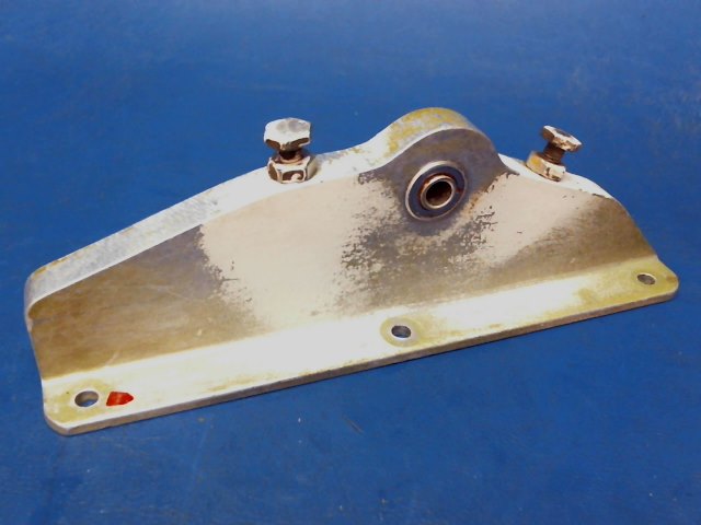 62645-04 Piper - Fitting-Stabilator Attachment