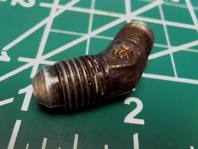 458 865 Piper - ELBOW - (AN823-4)