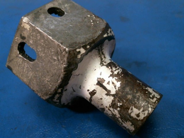 0441130-3 Cessna - NUT- Axle