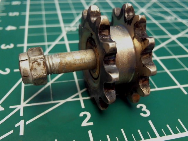 0760664-1 Cessna - Sprocket-Idler
