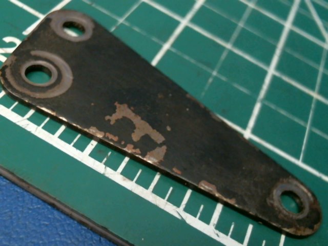 67359-00 Piper - PLATE - Nose gear door link