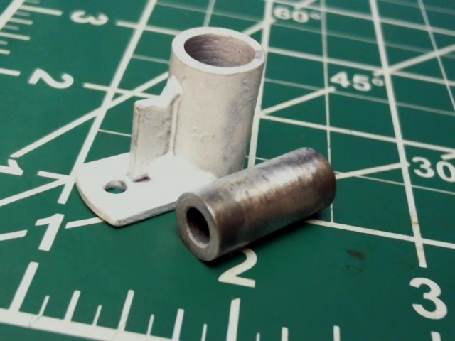 67202-00 Piper - Swivel-Side Brace Spring Attachment
