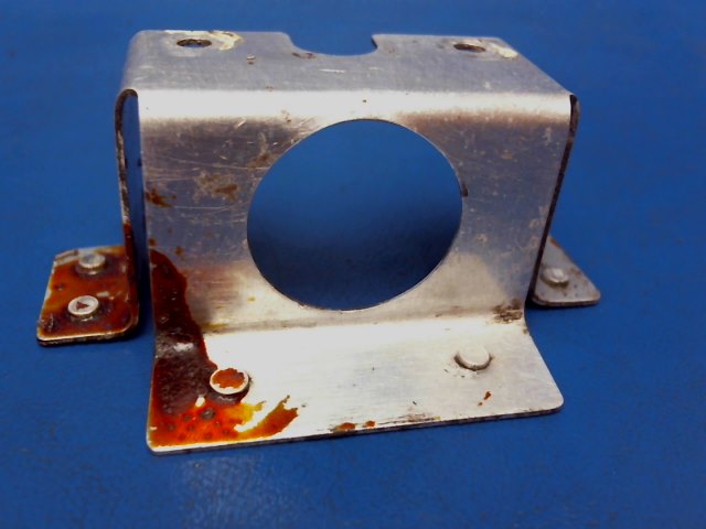 0513295-1 Cessna - BRACKET FUEL SELECTOR
