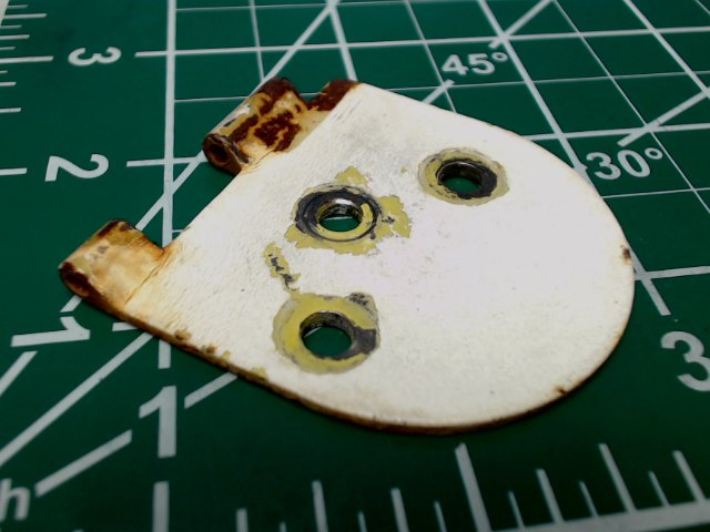0517019-6 Cessna - HINGE LOWER FWD RH HALF