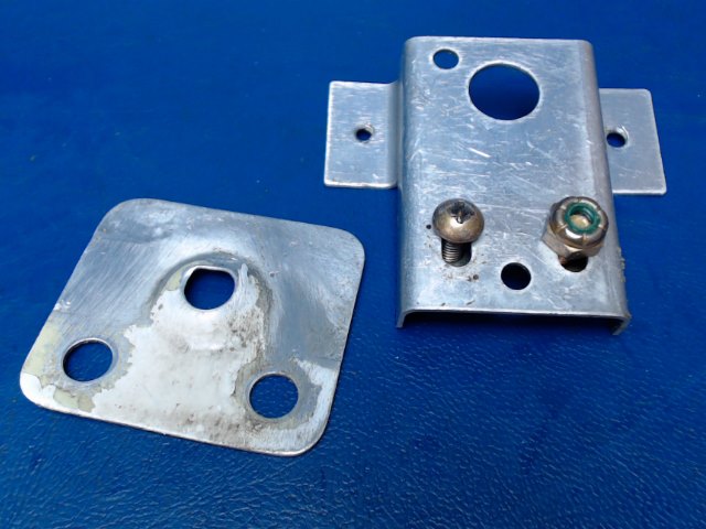 2413138-1 Cessna - Bracket-Fuel Selector Valve Shaft