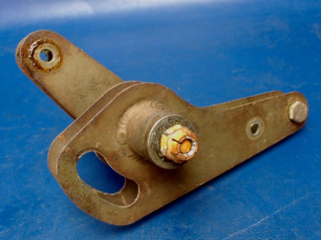 0760611-2 Cessna - Bellcrank-Aileron RH