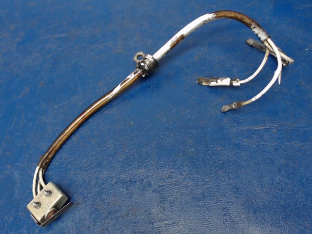 67411-05 Piper - SWITCH - Up Limit Left