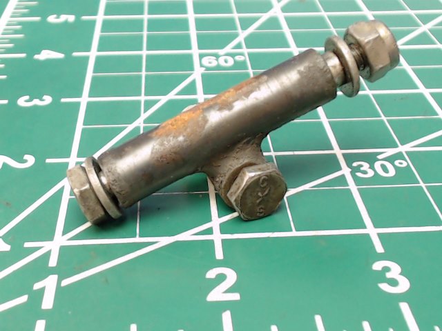 37511-15 Piper - Trunnion-Cowl Flap Acutation