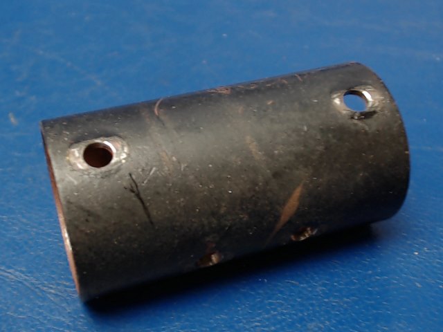 0760655-1 Cessna - SLEEVE-CONTROL