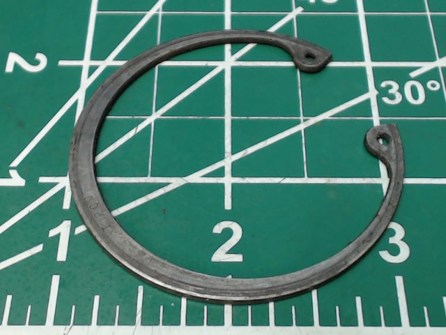 484 705 Piper - RING - Retaining (5000-200)