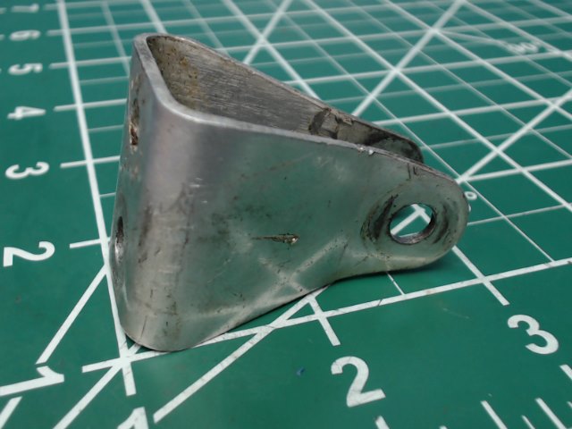 0713701-2 Cessna - Clevis-Cowl Flap Control