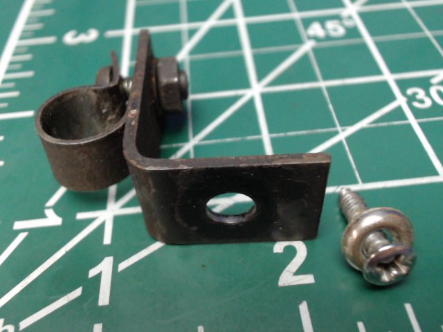 67347-00 Piper - BRACKET - Cabin heat valve torque tube