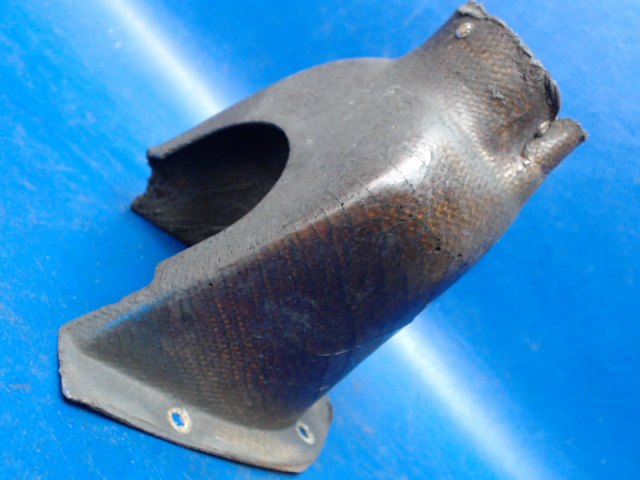 67401-00 Piper - SHROUD - Cabin heat valve left