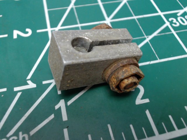 0411523 Cessna - BLOCK-ELEVATOR TAB STOP CABLE CLAMP