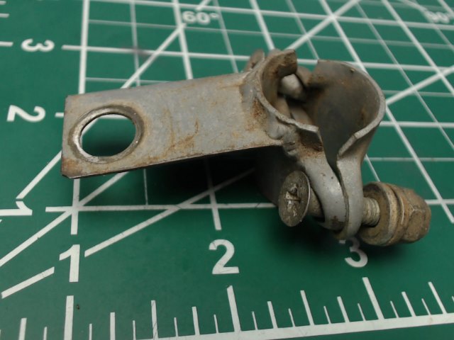 0456002-1 Cessna - BRACKET