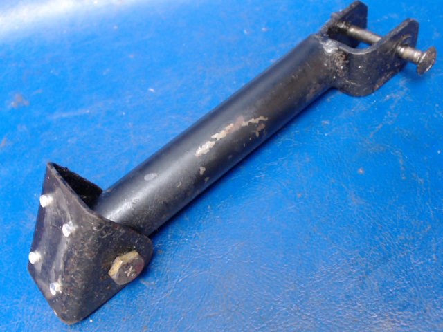 67066-00 Piper - ARM ASSEMBLY - Stabilator idler