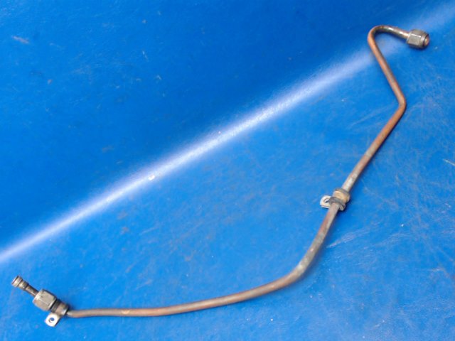 67700-89 Piper - TUBE - Oil pressure forward