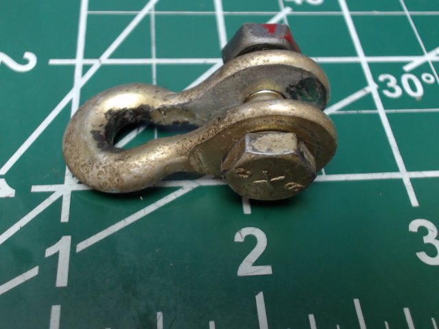 486 560 Piper - SHACKLE - (MS20115F5)