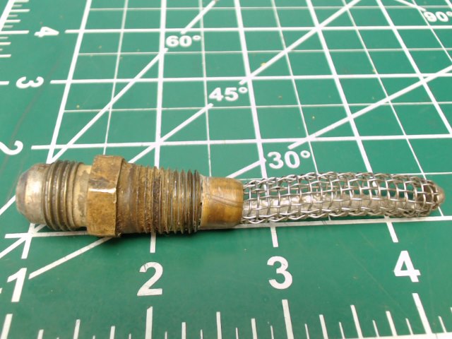 0422130 Cessna - Strainer-Fuel Tank(Finger)