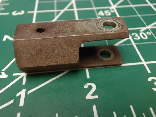 0543023 Cessna - CLEVIS
