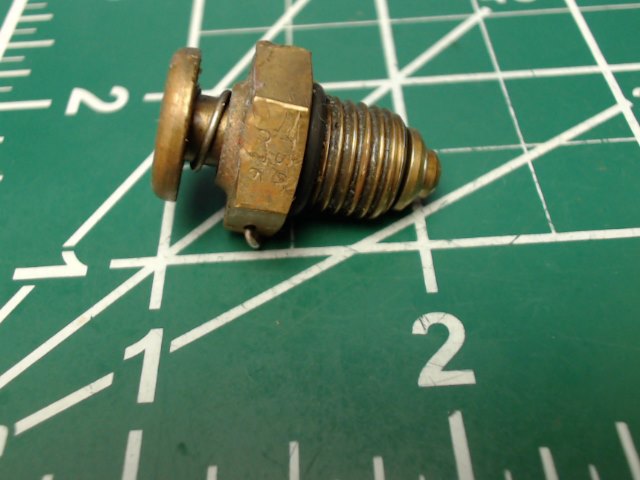 0523520-9 Cessna - PLUG DRAIN