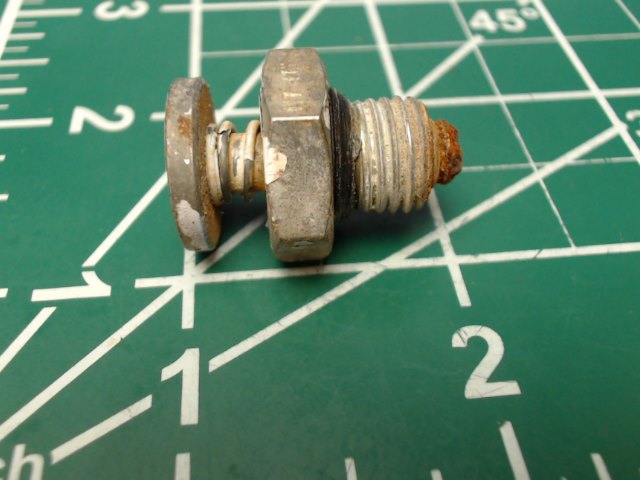 0523520-9 Cessna - PLUG DRAIN
