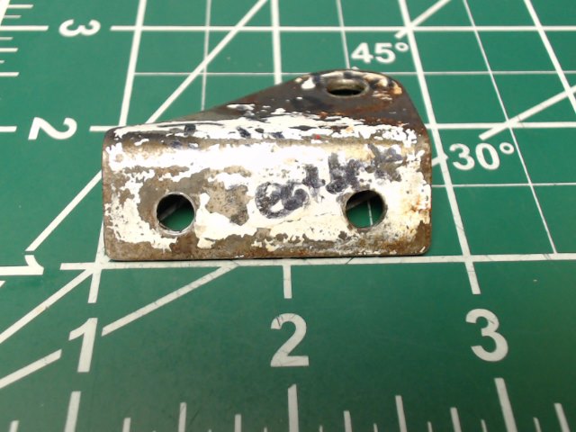 0510205-4 Cessna - BRACKET-SAFETY BELT ATTACHMENT RH OUTBD or LH INBD