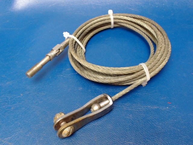 0510105-39 Cessna - Cable - Fwd
