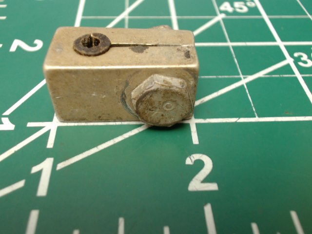 0411523 Cessna - BLOCK-ELEVATOR TAB STOP CABLE CLAMP