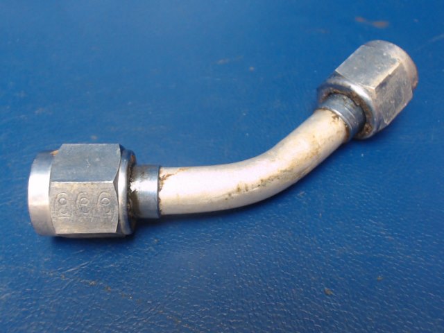 0500106-193 Cessna - Line-Elbow To Strainer