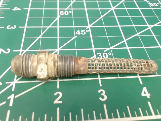 0422130 Cessna - STRAINER -FUEL TANK (FINGER)