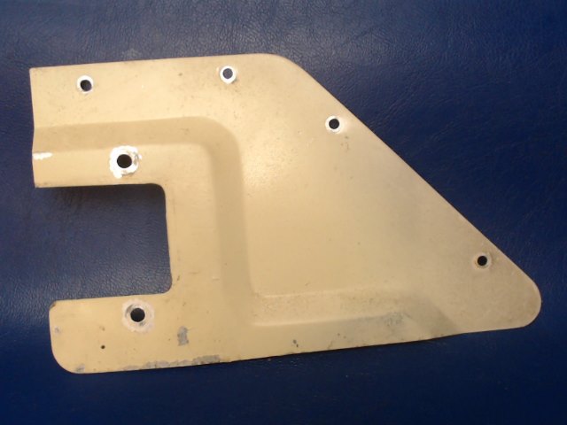 041338B-4 Cessna - HANDLE PLATE-RH
