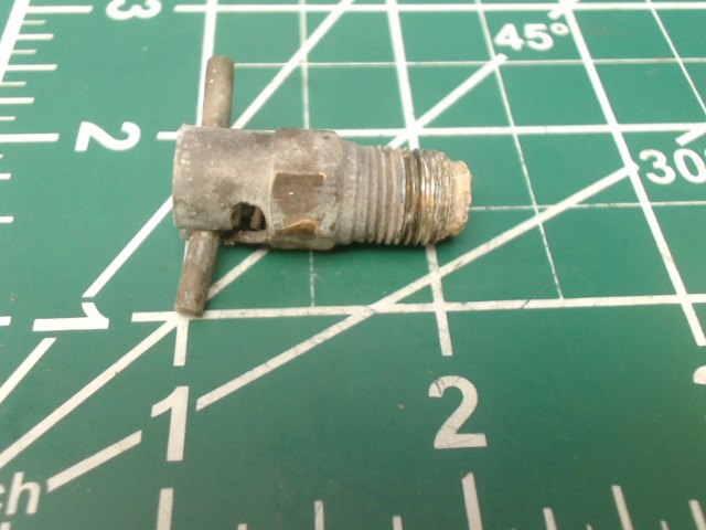 492 022 Piper - Valve-Drain (CCA-1550)